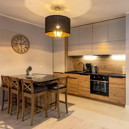 Trevilles Lesny Widok Apartment *